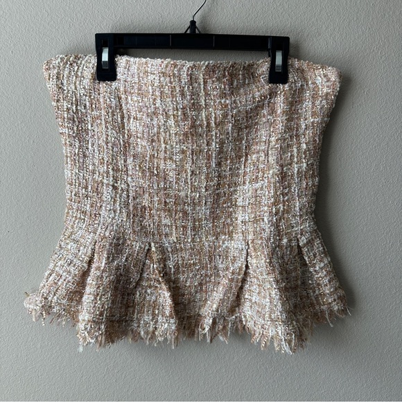 NWOT On Twelfth tweed strapless corset style top - Picture 3 of 7